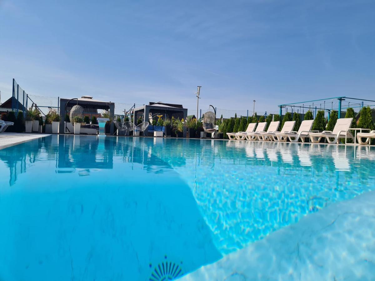 Ośrodek Sea Star Premium Hotel Sarbinowo Exterior foto