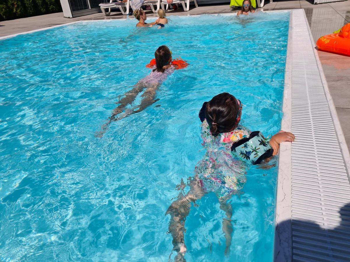 Ośrodek Sea Star Premium Hotel Sarbinowo Exterior foto