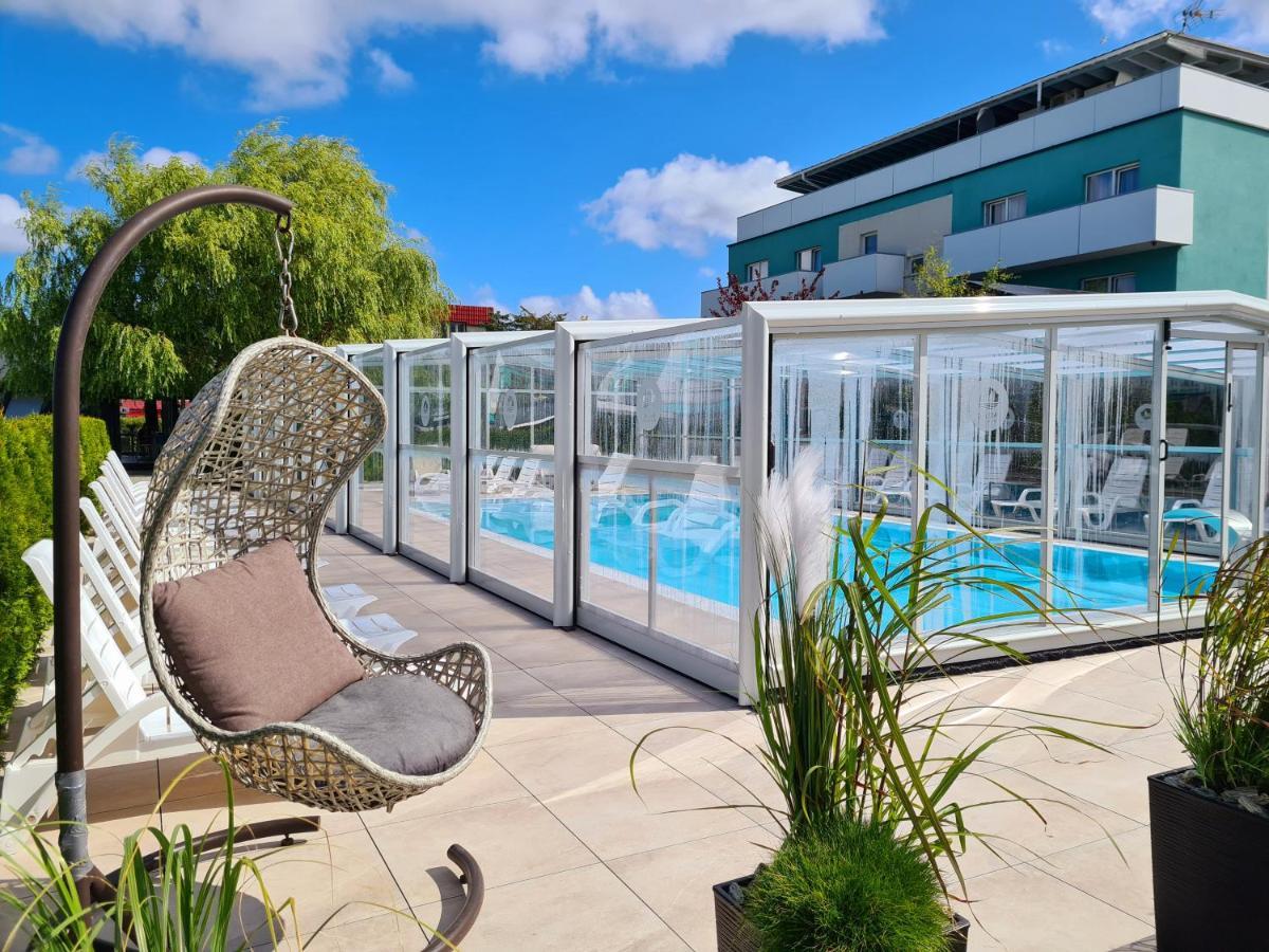 Ośrodek Sea Star Premium Hotel Sarbinowo Exterior foto