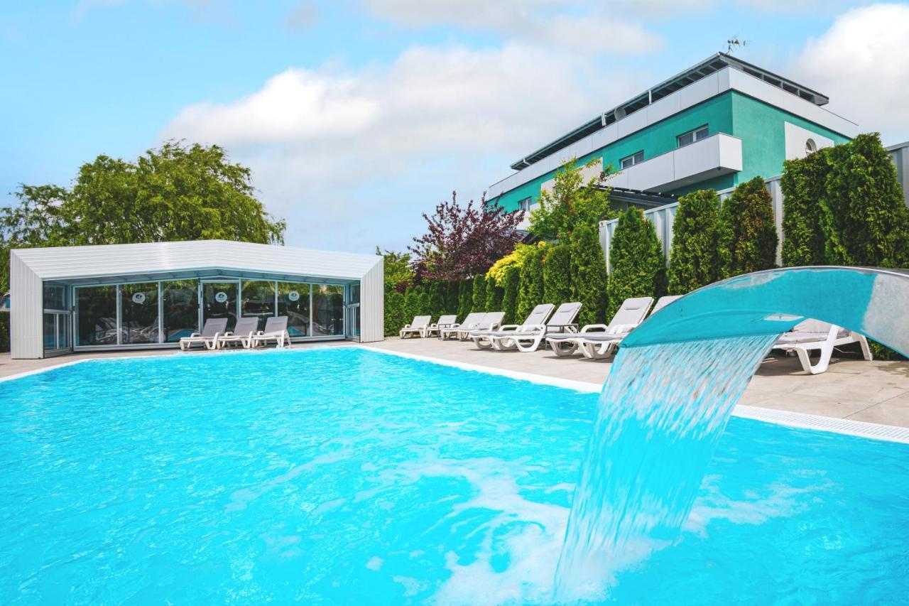 Ośrodek Sea Star Premium Hotel Sarbinowo Exterior foto