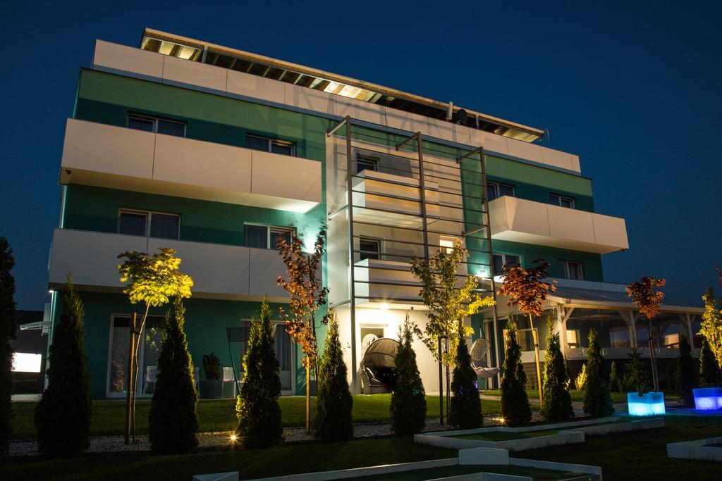 Ośrodek Sea Star Premium Hotel Sarbinowo Exterior foto